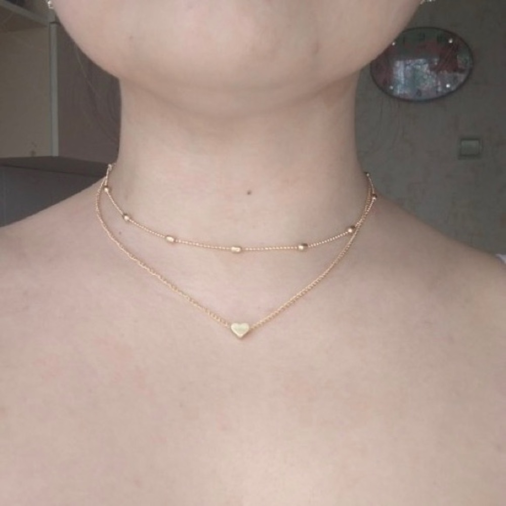 ❗️2 for $10❗️Gold Double Layer Heart Necklace - Picture 5 of 8